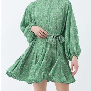 Green Floret bubble sleeves dress